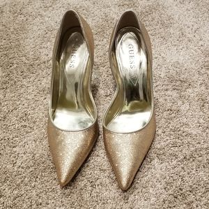 Guess gold pointy toe stiletto